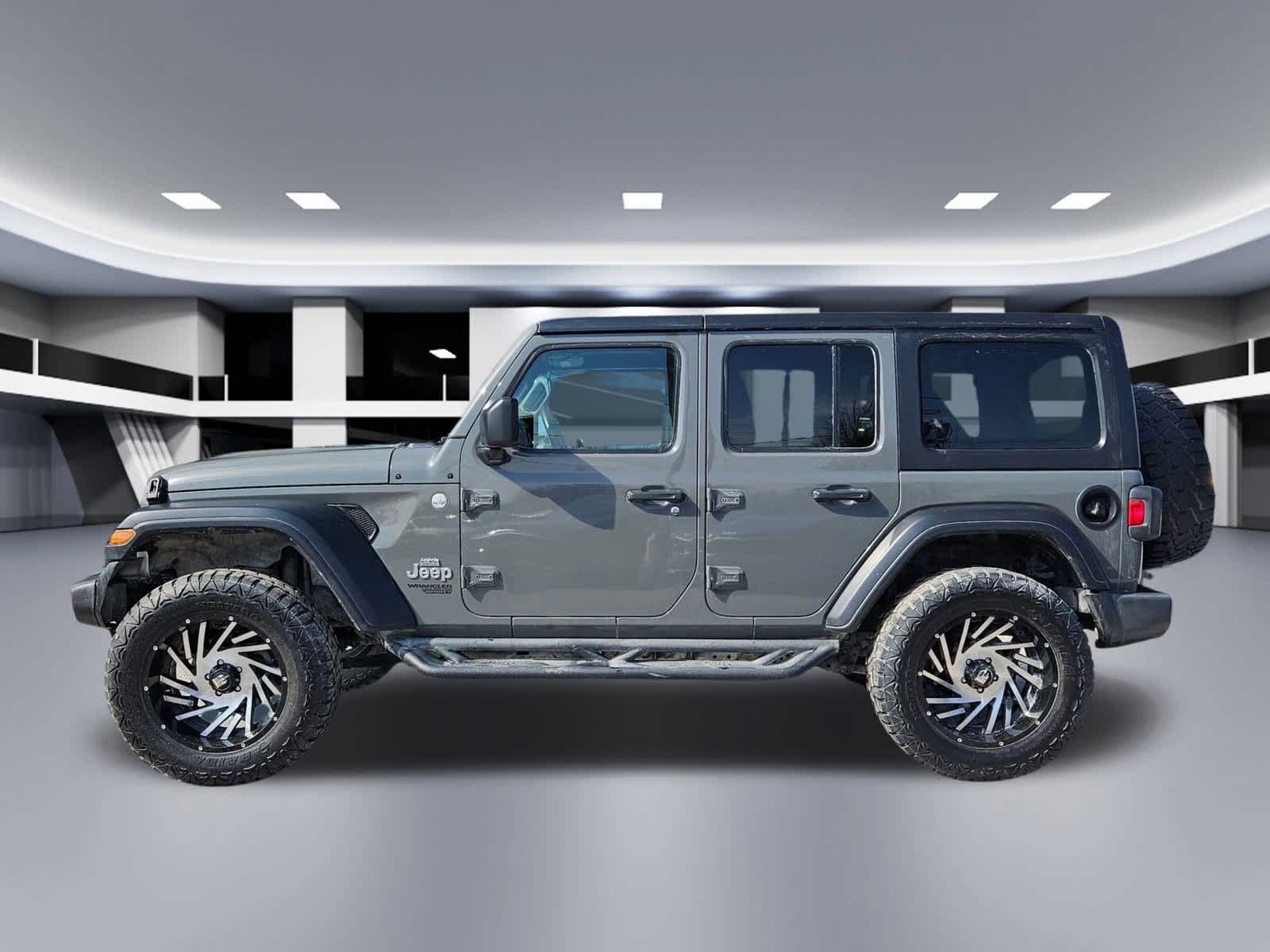 Thumbnail: 2020 Jeep Wrangler - 3