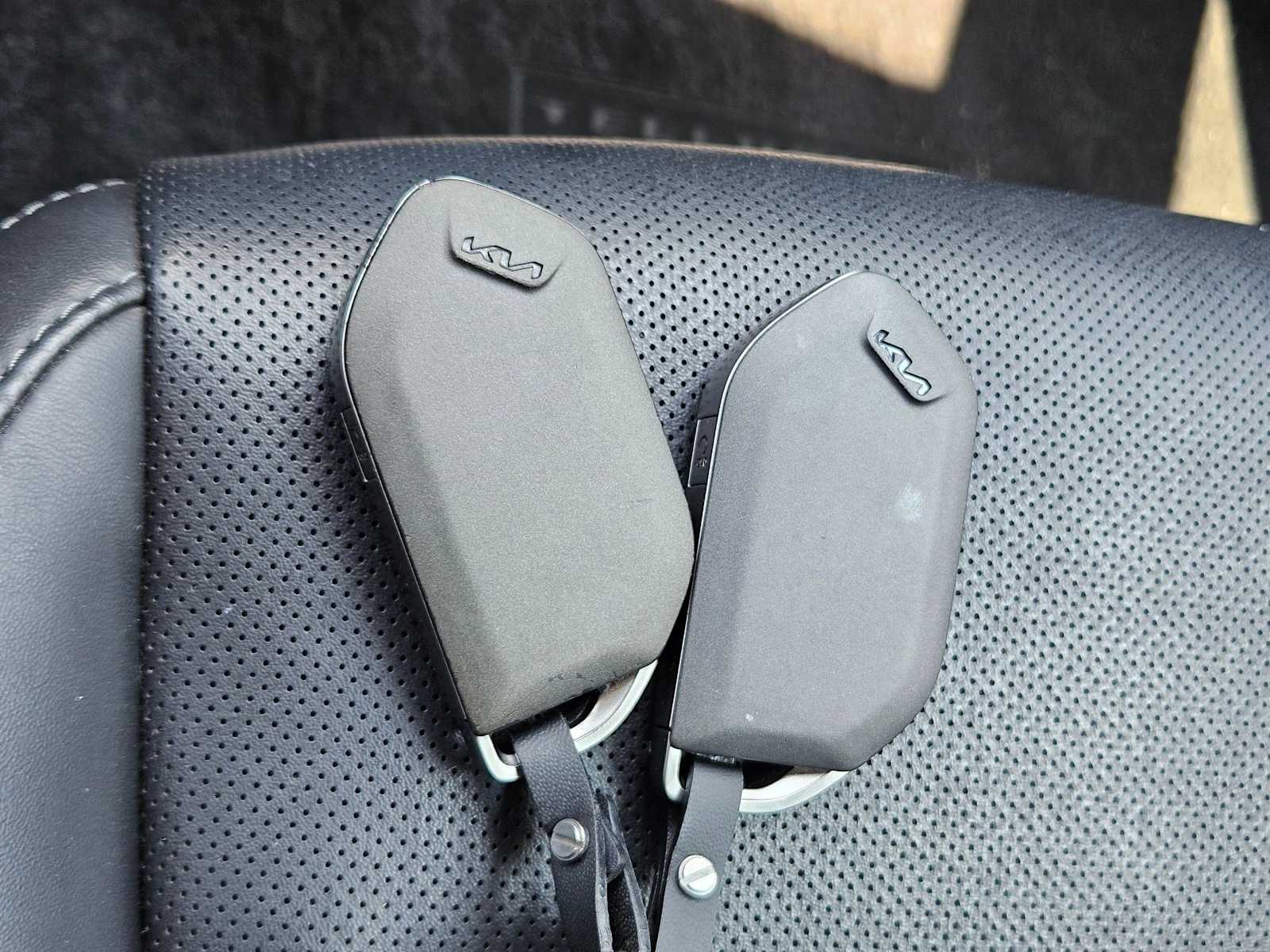 Thumbnail: 2024 Kia Telluride - 32