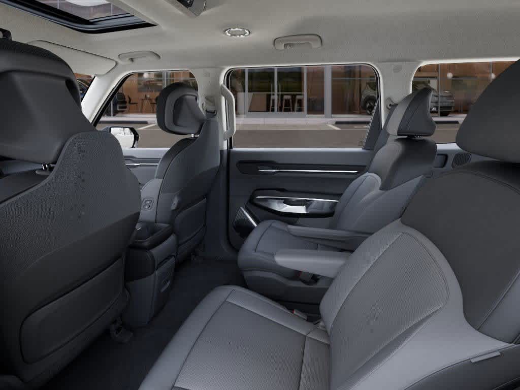 Thumbnail: 2026 Kia EV9 - 18