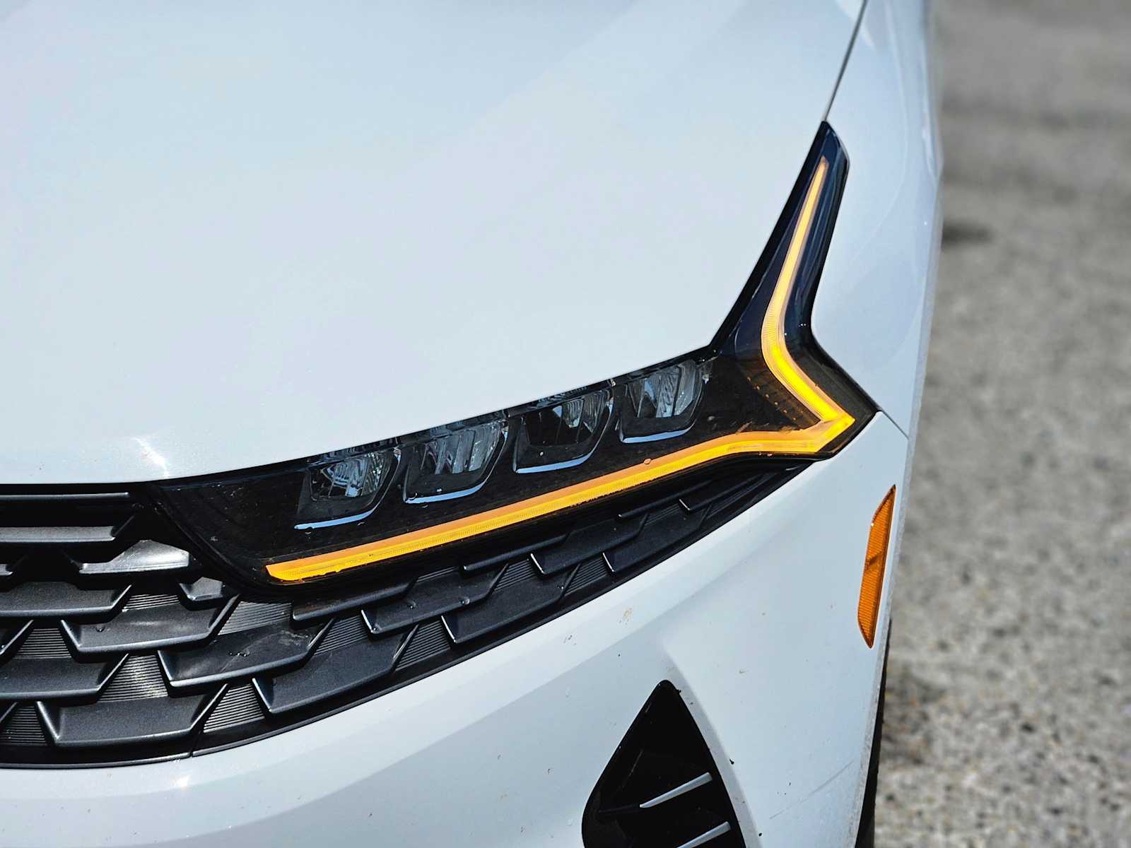 Thumbnail: 2023 Kia K5 - 11