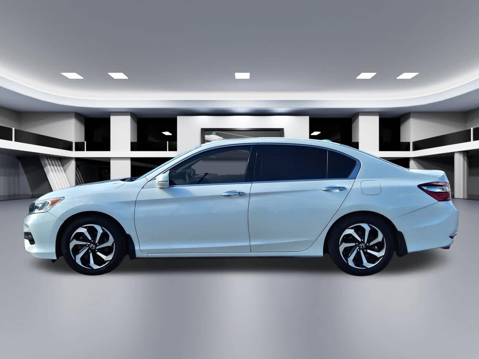 Thumbnail: 2016 Honda Accord - 3