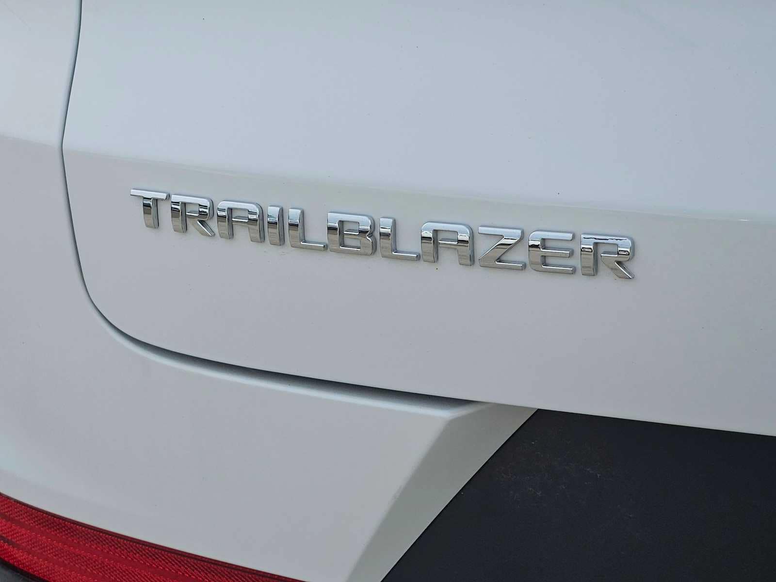 Thumbnail: 2023 Chevrolet TrailBlazer - 13