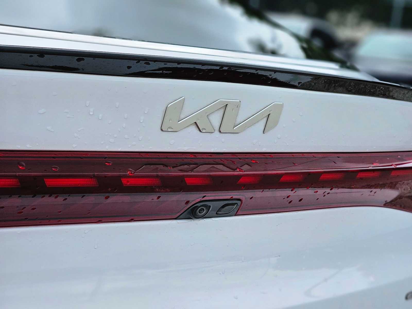 2022 Kia K5 GT-Line 12