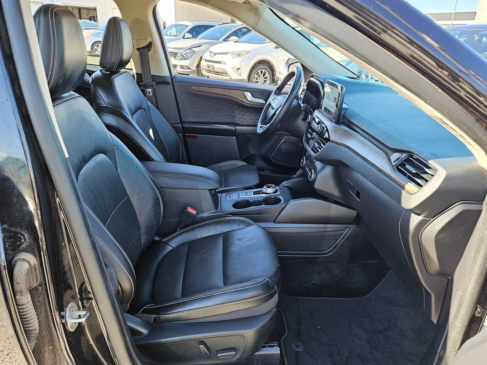 Thumbnail: 2020 Ford Escape - 22