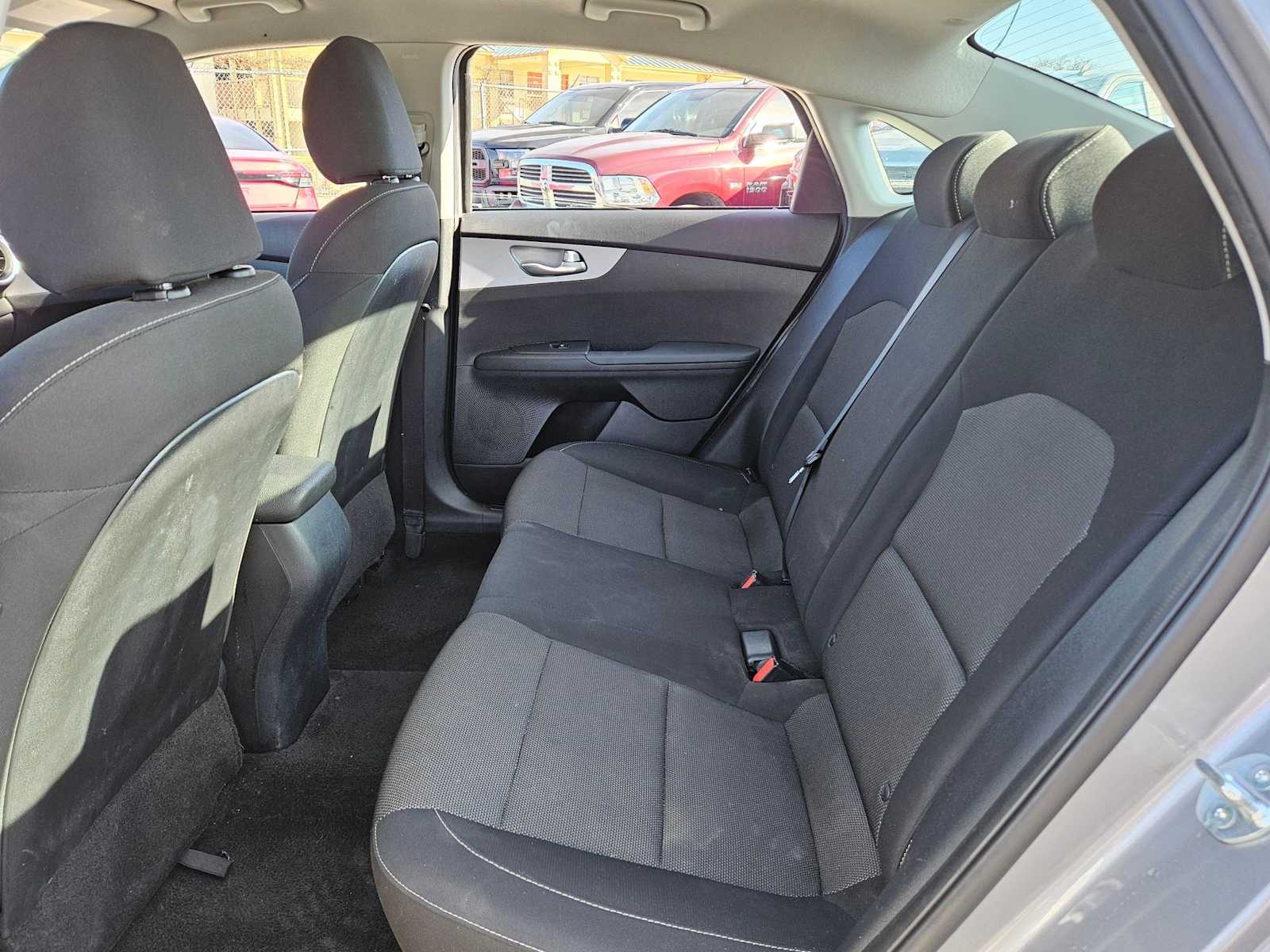 Thumbnail: 2024 Kia Forte - 17