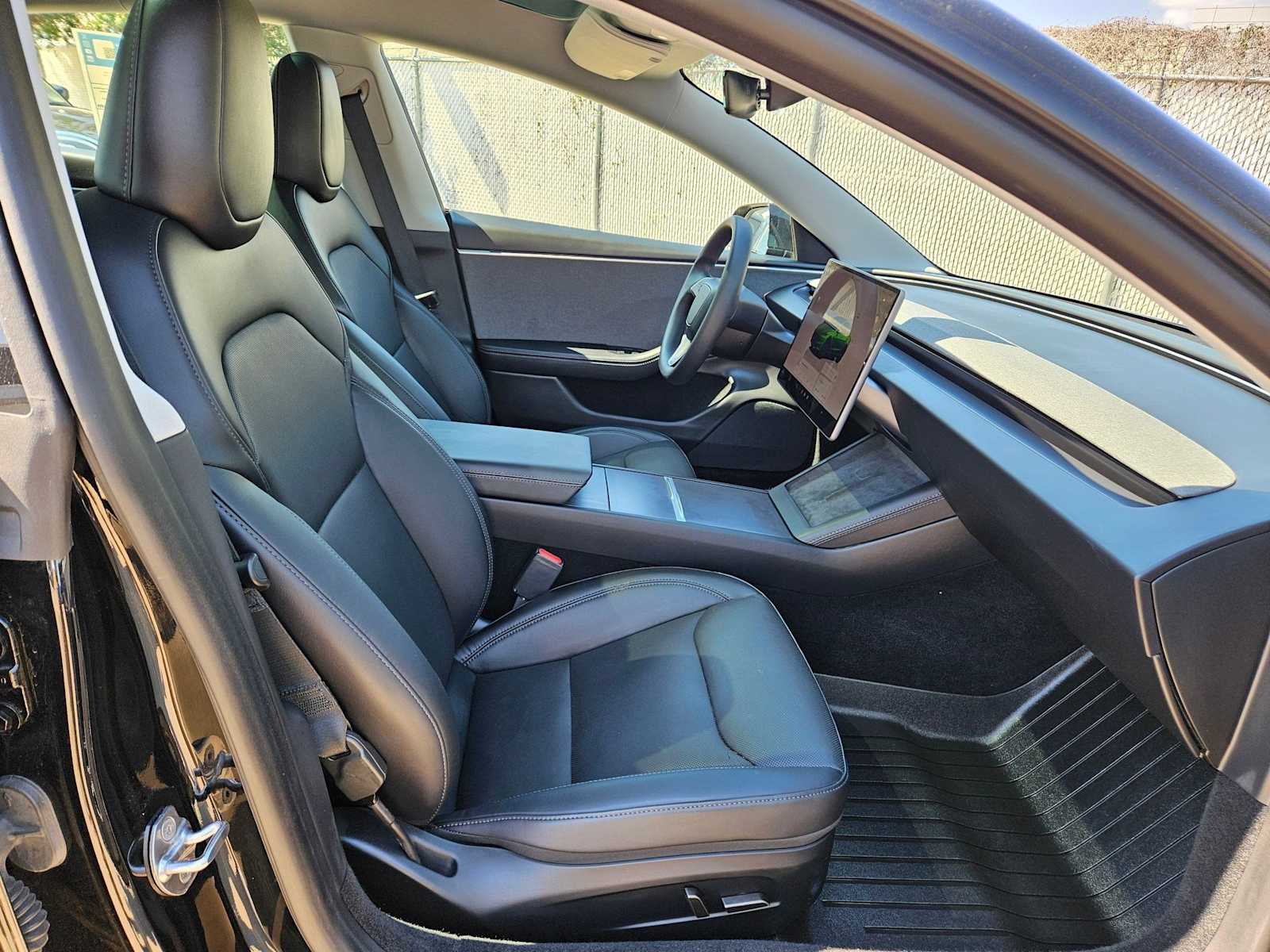 Thumbnail: 2025 Tesla Model 3 - 23