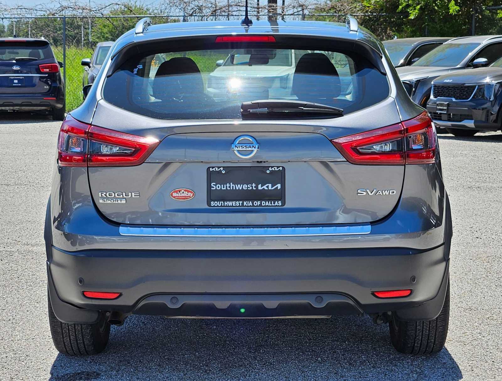 Thumbnail: 2020 Nissan Rogue Sport - 4