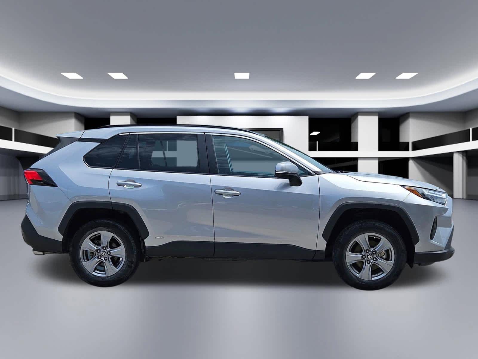 Thumbnail: 2024 Toyota RAV4 - 6