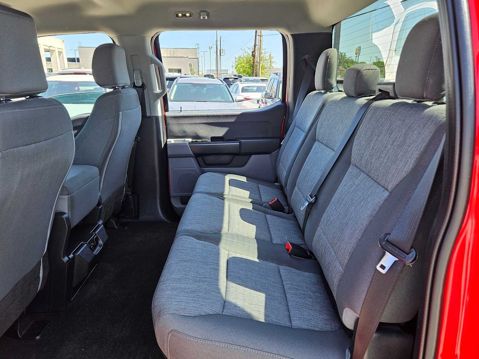 2021 Ford F-150 XL 18