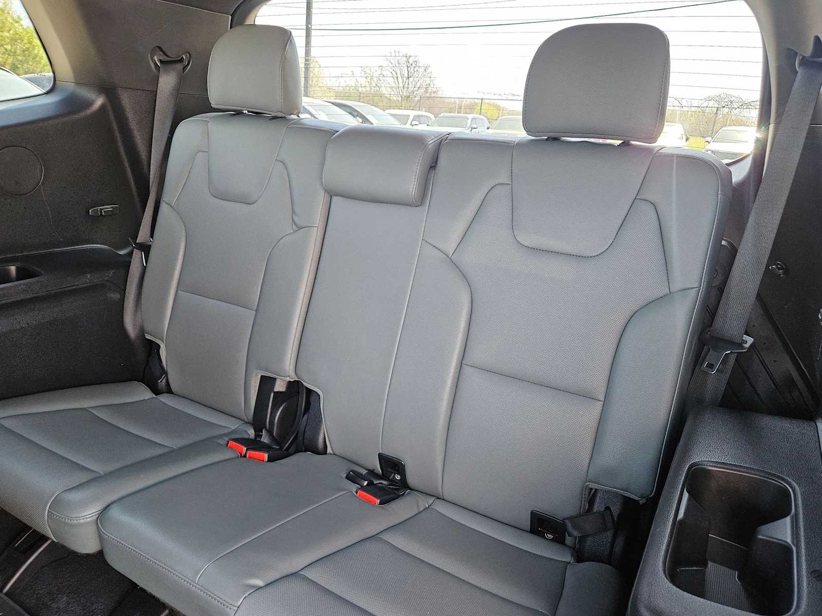 Thumbnail: 2023 Kia Telluride - 17