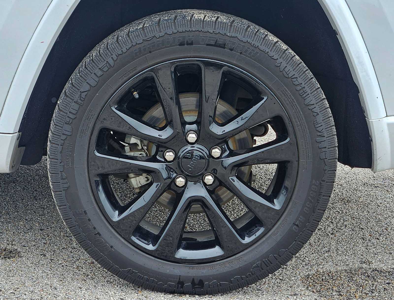 Thumbnail: 2018 Jeep Grand Cherokee - 12