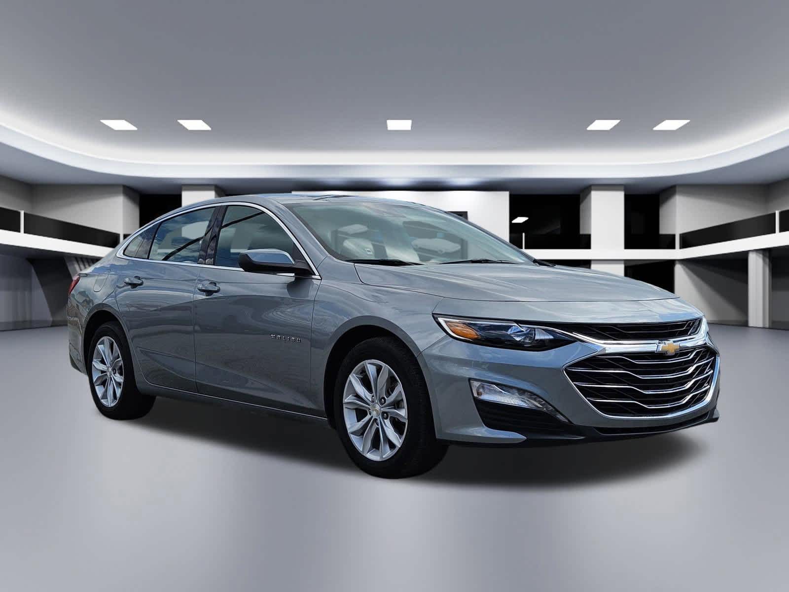 Thumbnail: 2025 Chevrolet Malibu - 8