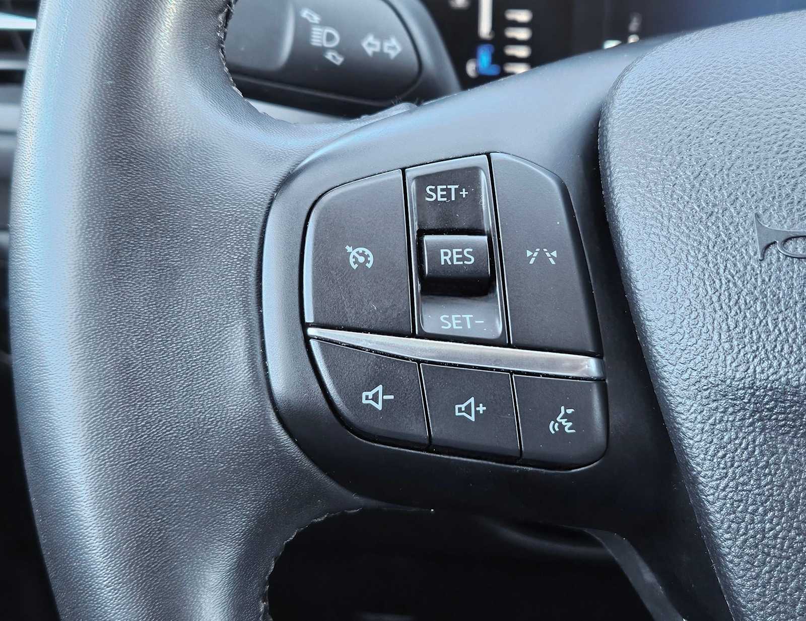 Thumbnail: 2024 Ford Escape - 21