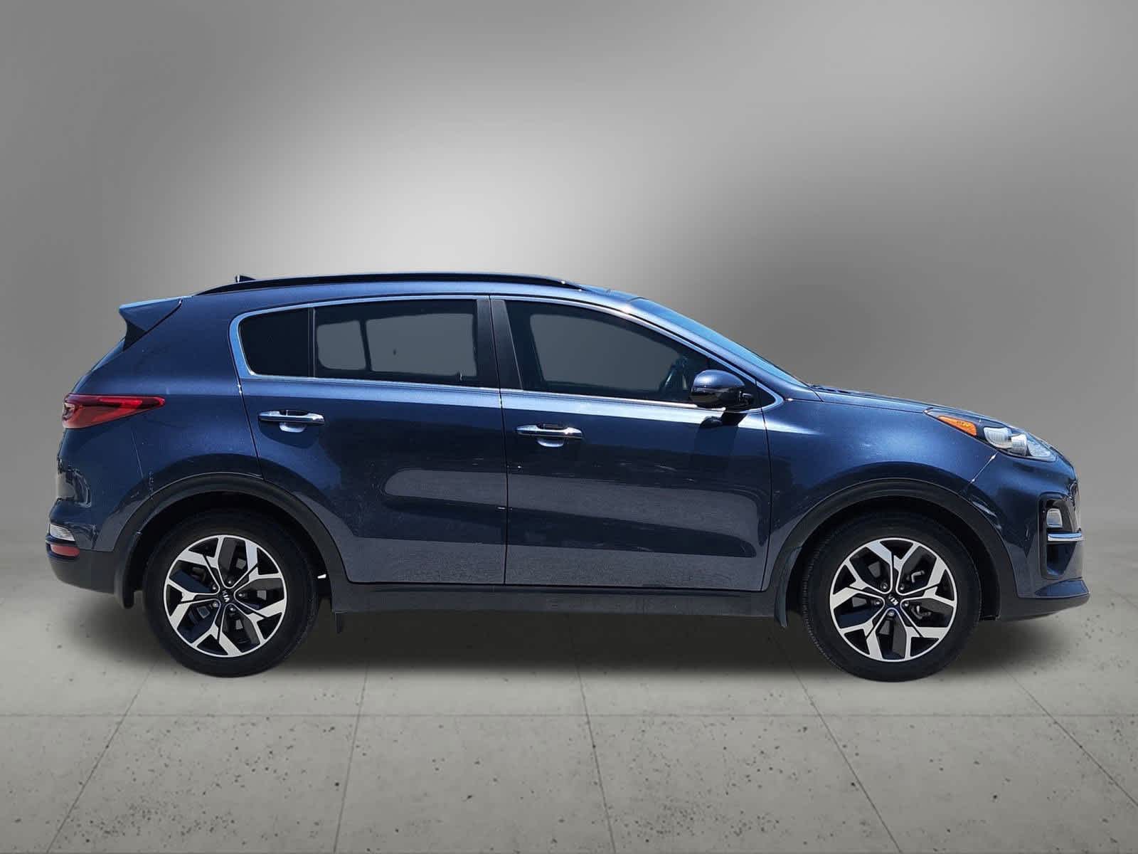 2022 Kia Sportage EX 6