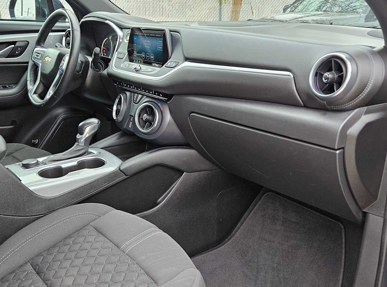 Thumbnail: 2020 Chevrolet Blazer - 22