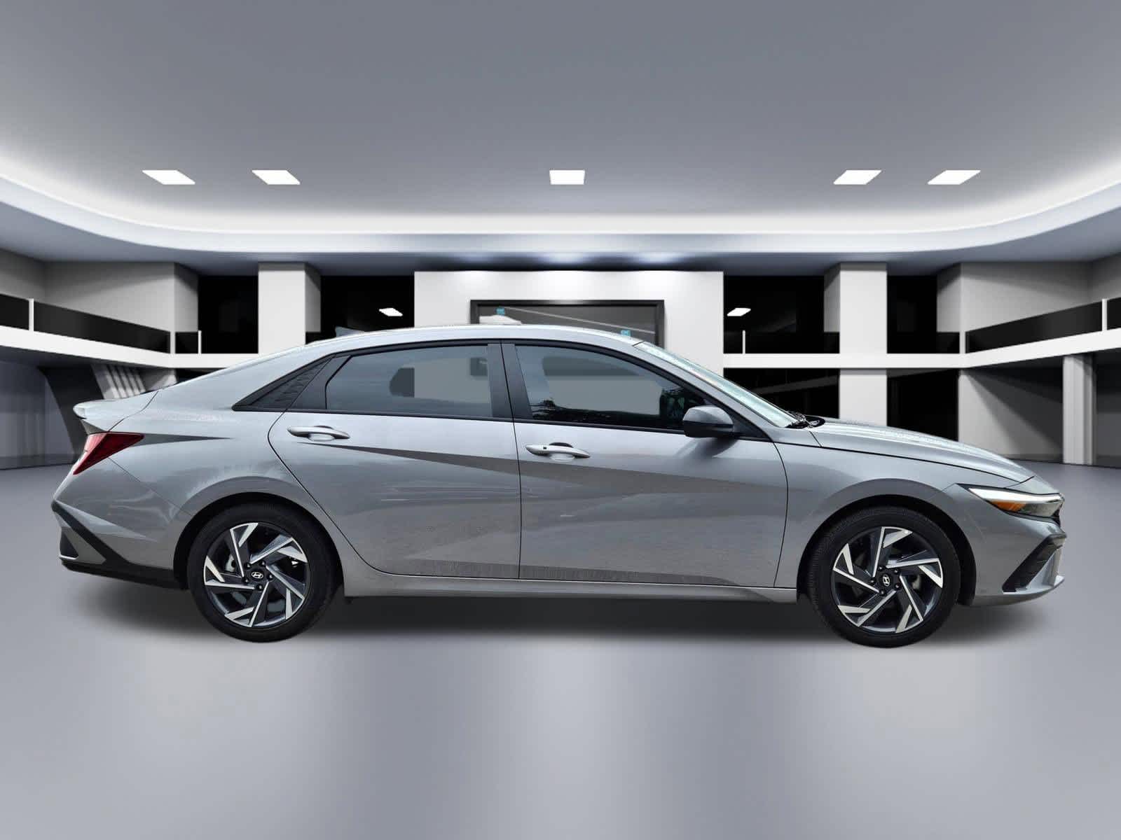 Thumbnail: 2025 Hyundai Elantra - 7