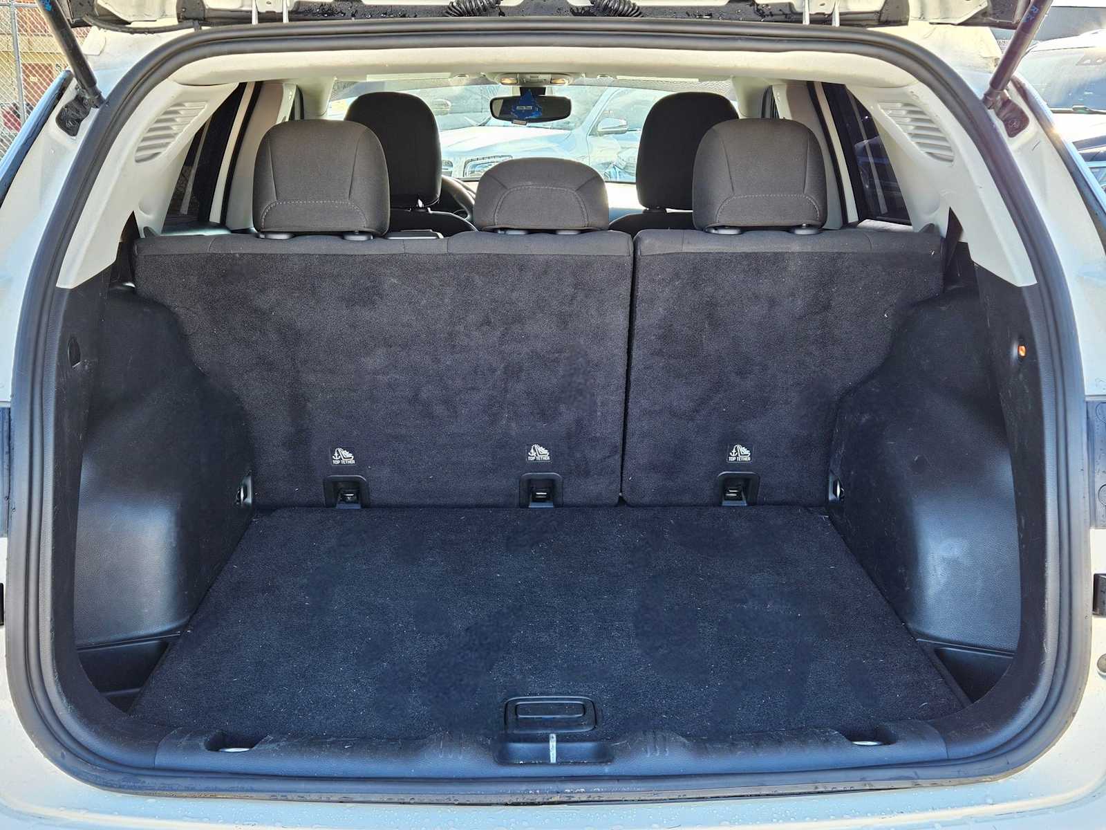 Thumbnail: 2019 Jeep Compass - 24