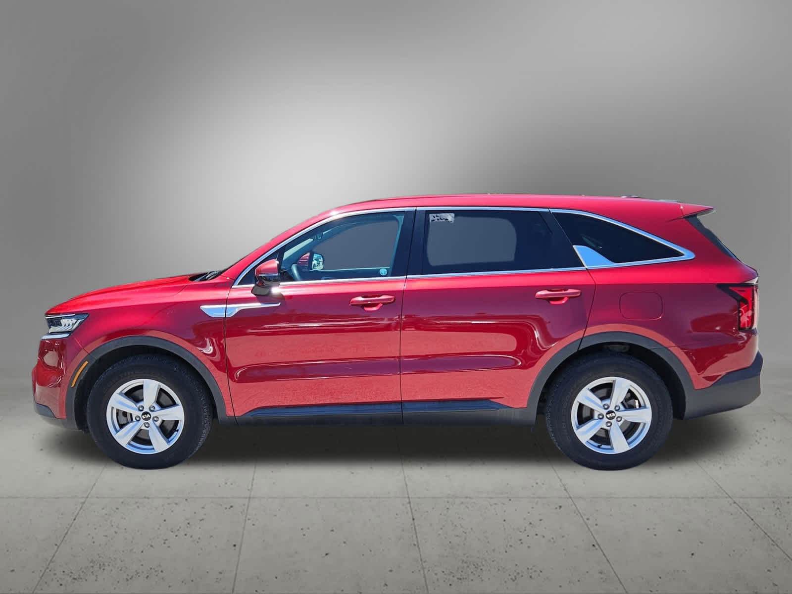 Thumbnail: 2021 Kia Sorento - 2
