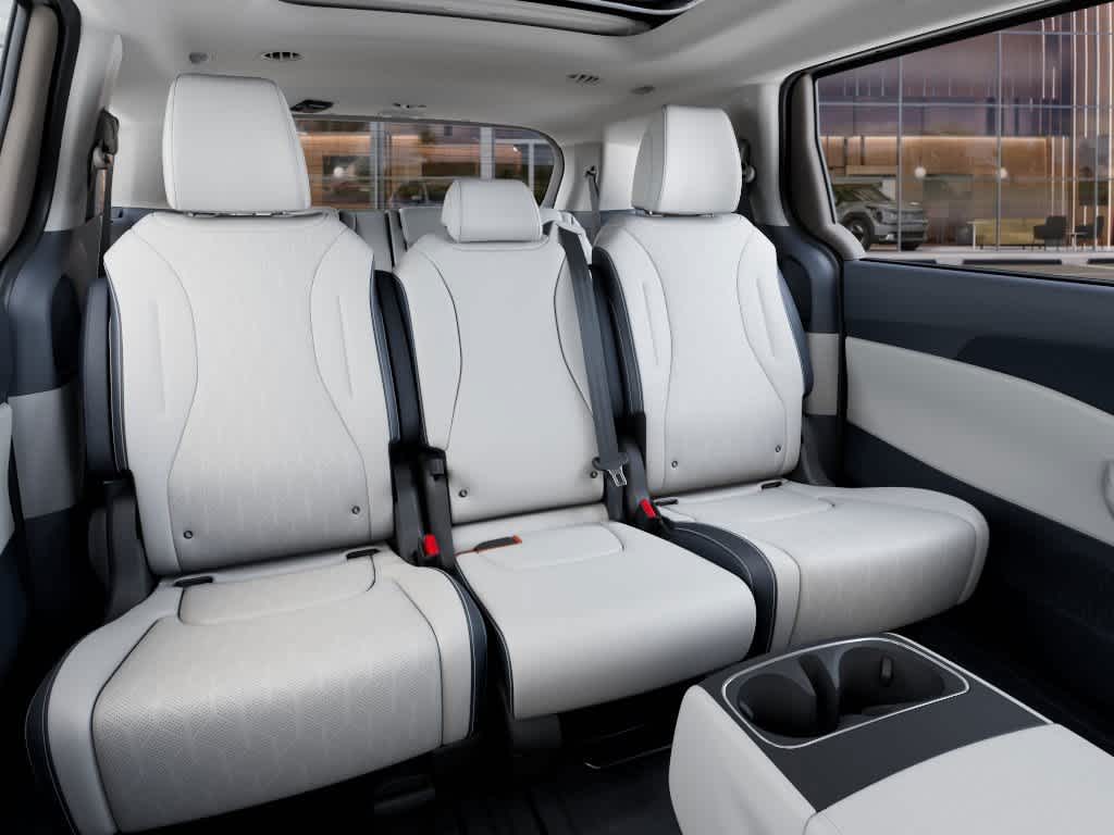 Thumbnail: 2026 Kia Carnival - 16