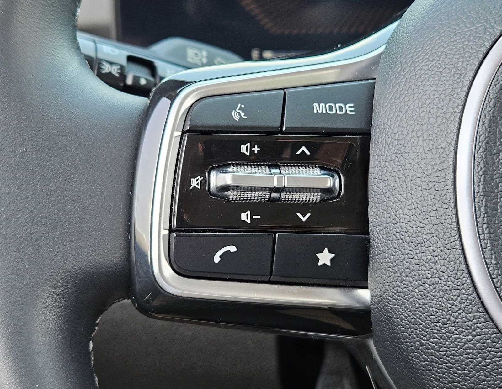 Thumbnail: 2025 Kia Sorento - 23