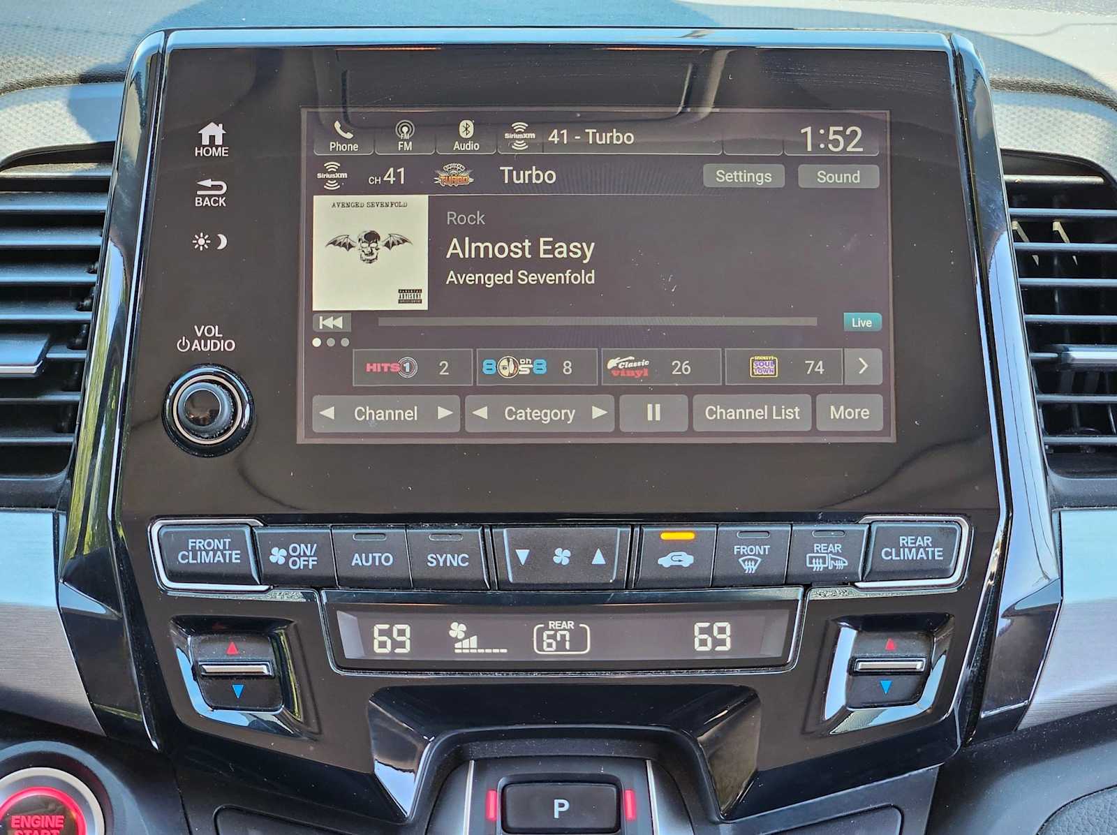 Thumbnail: 2022 Honda Odyssey - 18