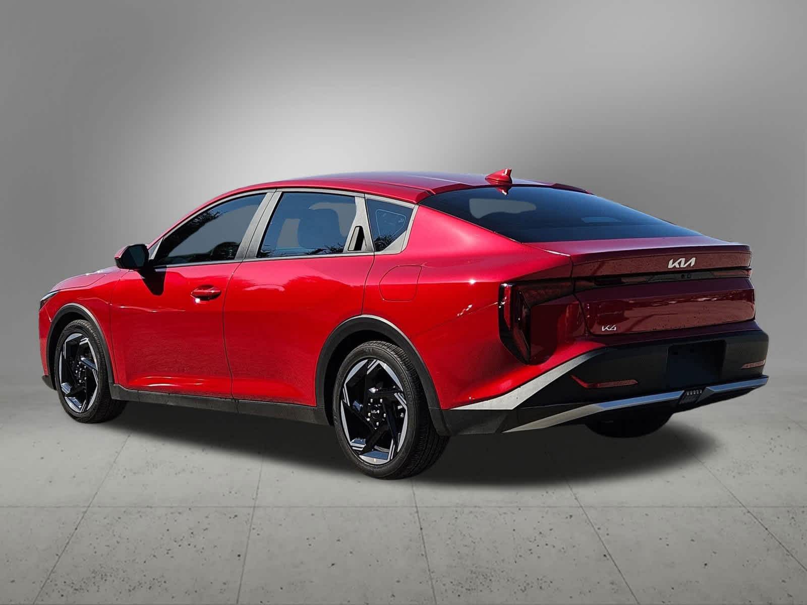 2025 Kia K4 EX photo 3