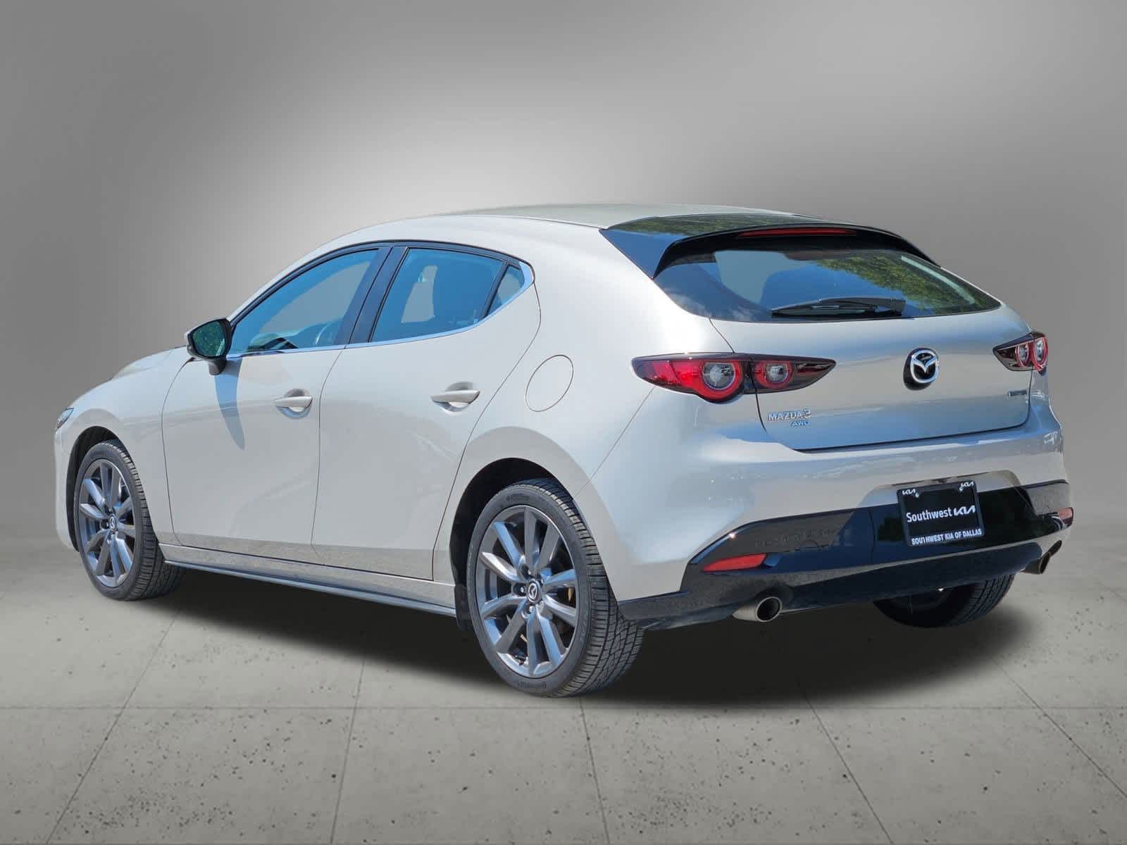 Thumbnail: 2022 Mazda Mazda3 - 4