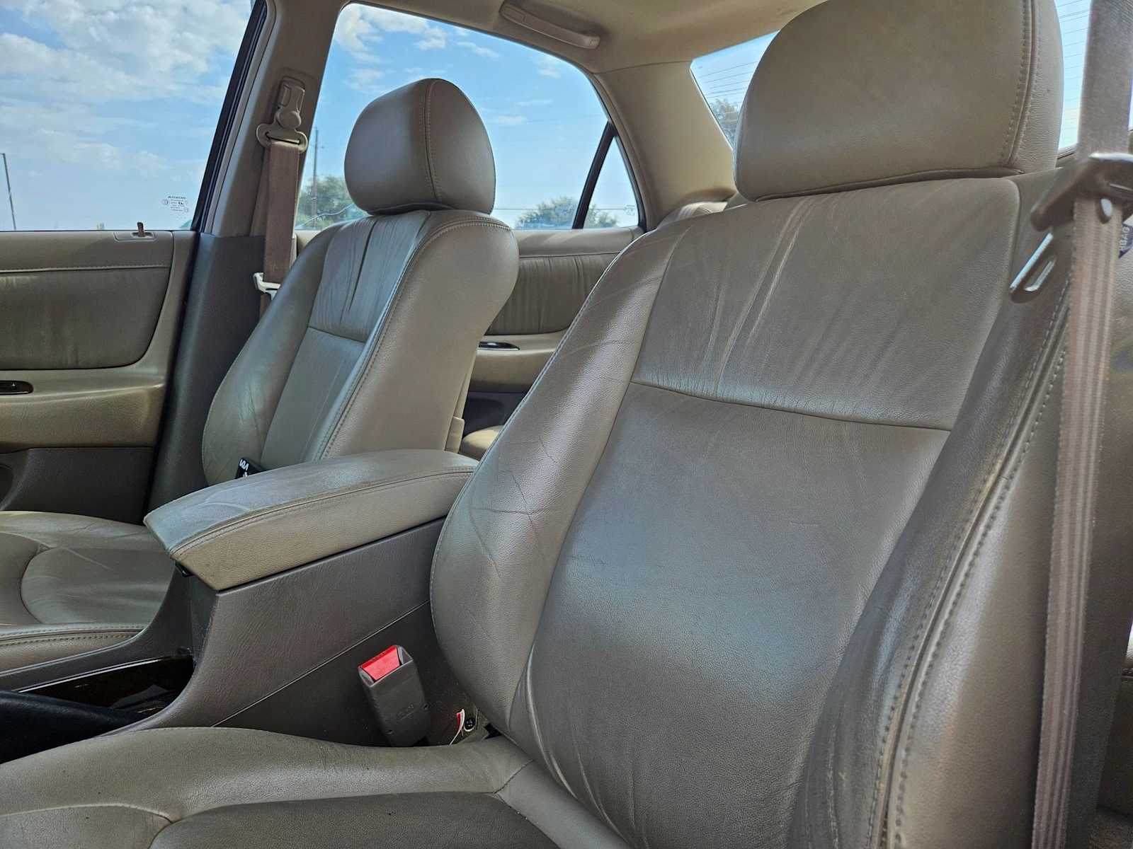 Thumbnail: 2002 Honda Accord - 9