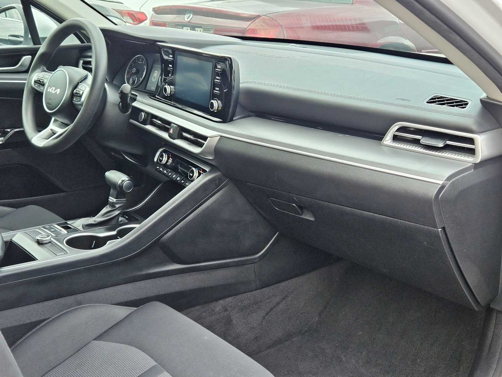 Thumbnail: 2023 Kia K5 - 22