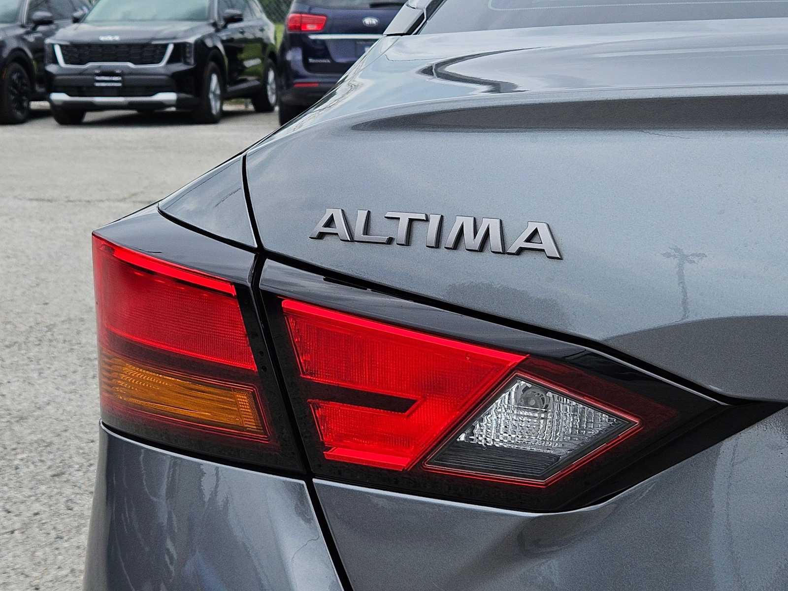 Thumbnail: 2023 Nissan Altima - 9