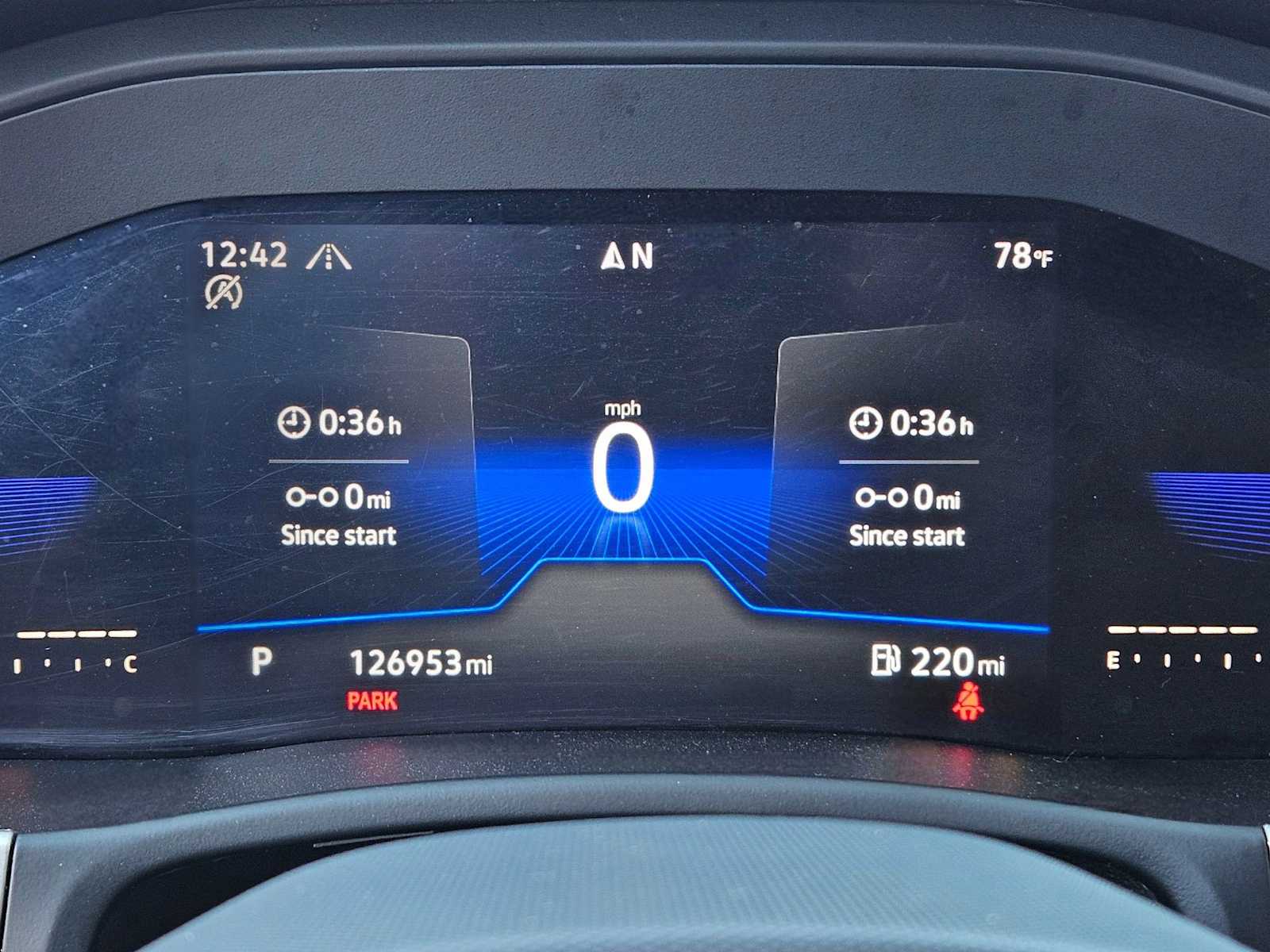 Thumbnail: 2022 Volkswagen Atlas - 32