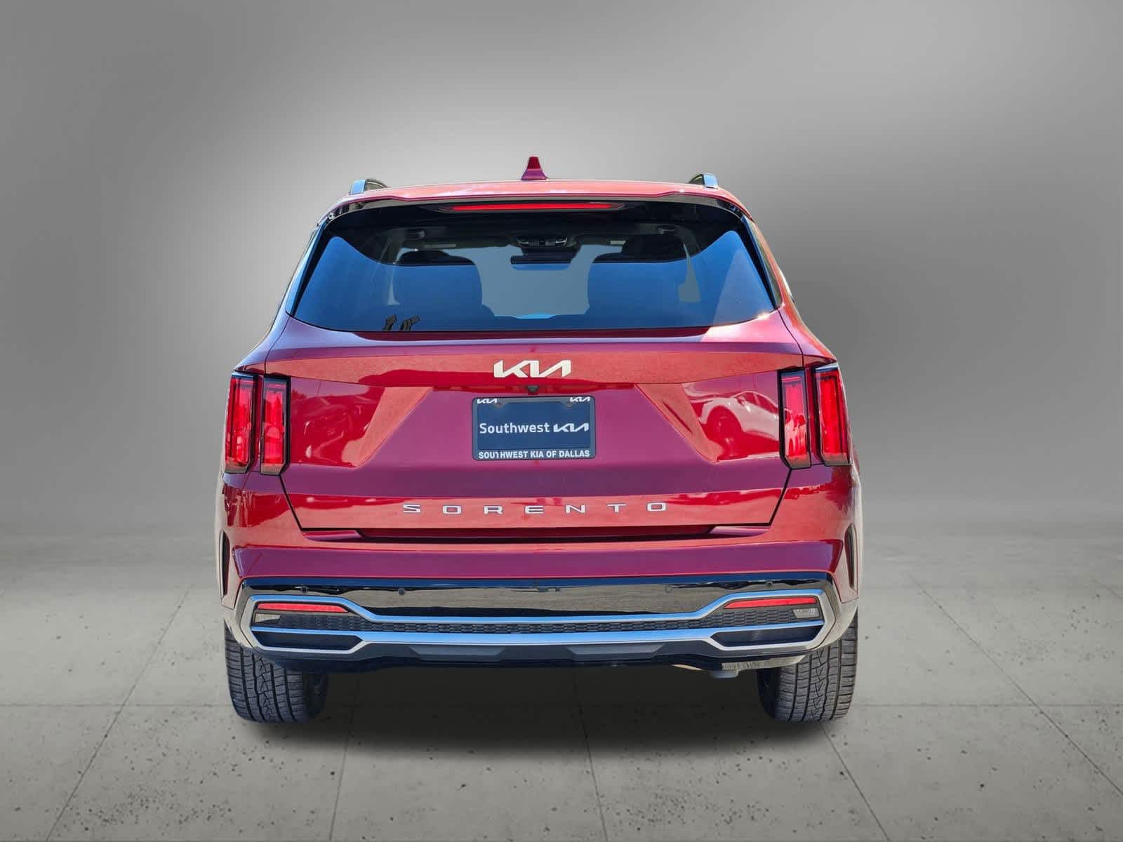 Thumbnail: 2022 Kia Sorento - 5