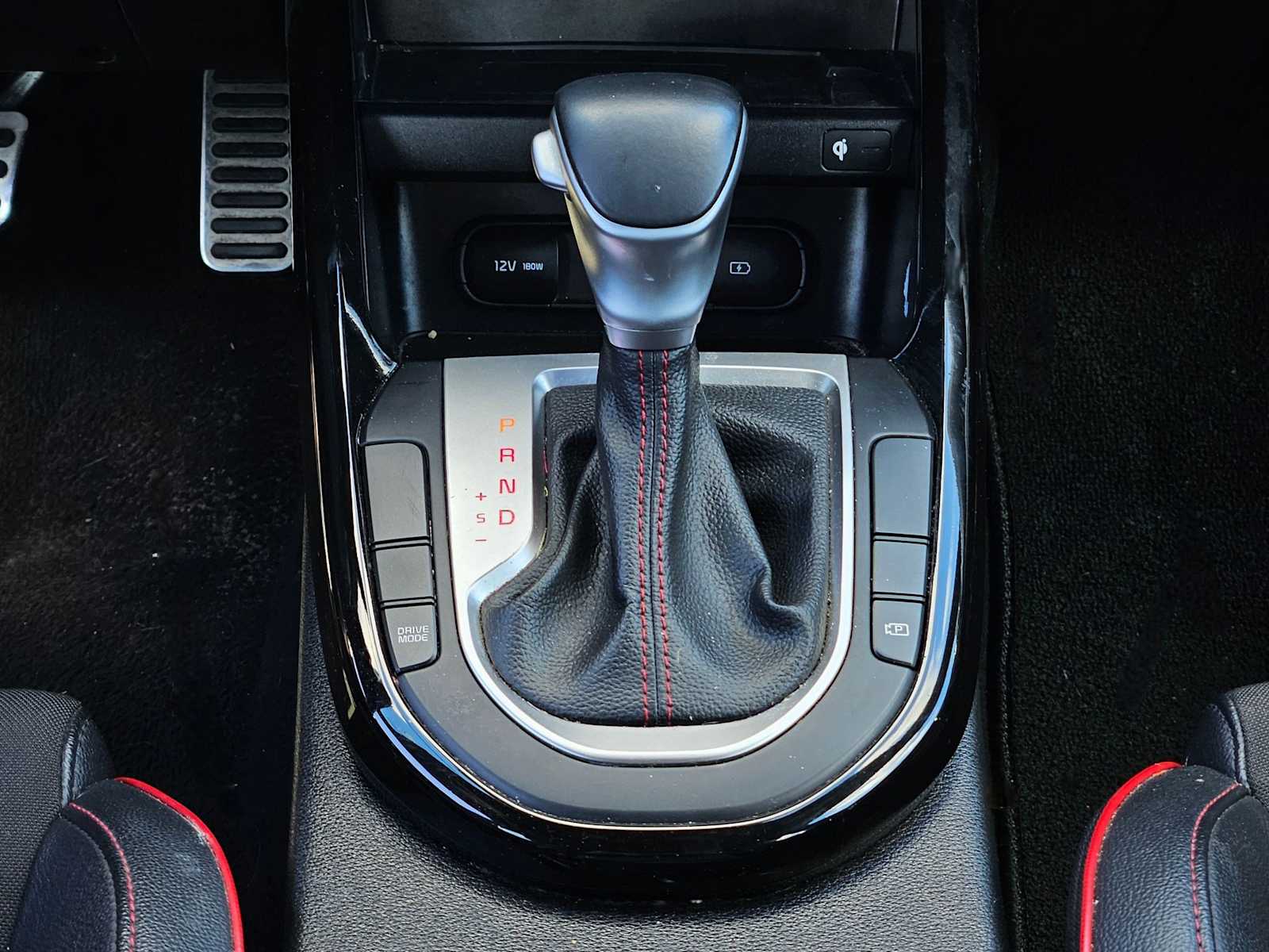 Thumbnail: 2023 Kia Forte - 24