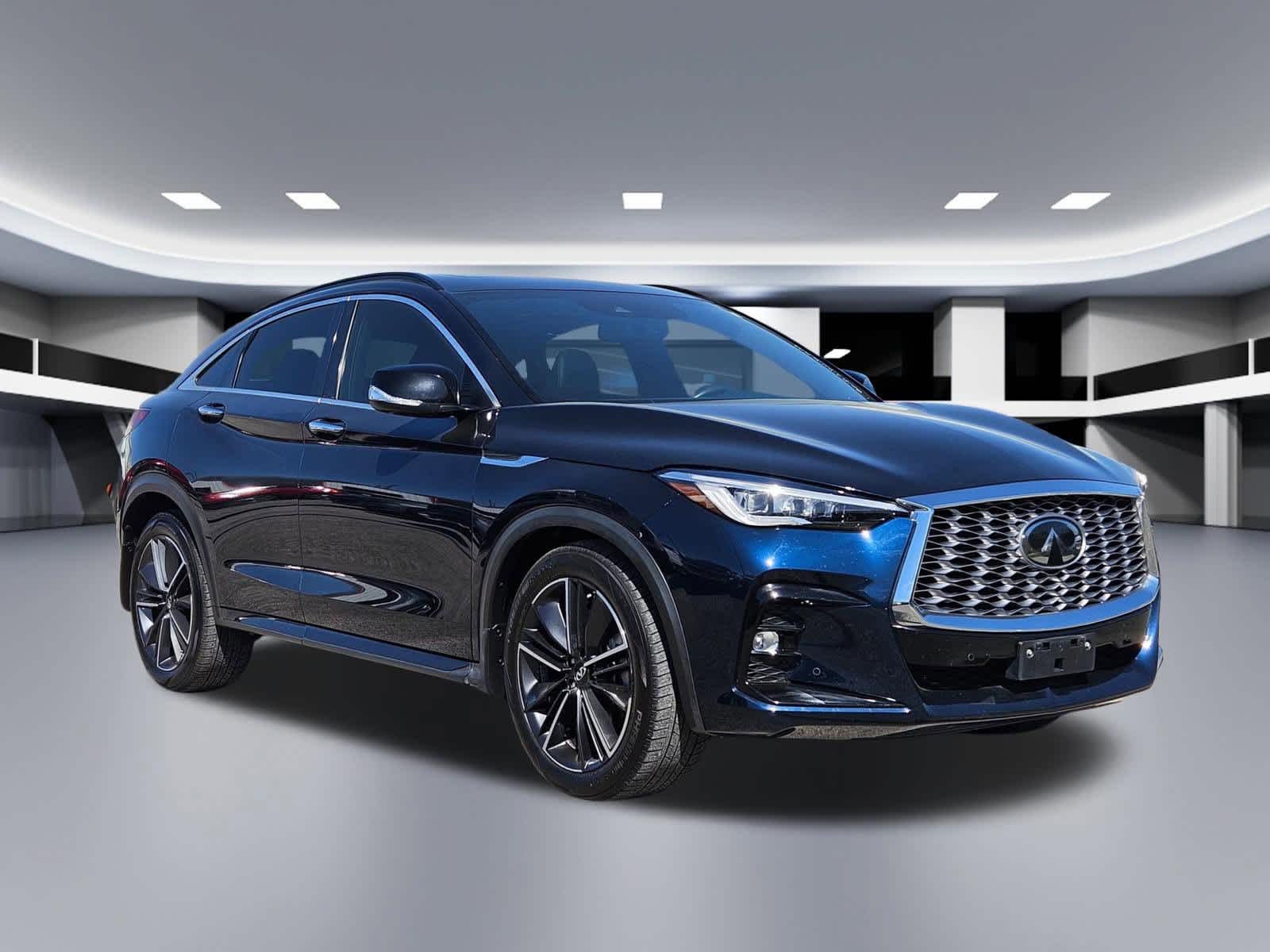 Thumbnail: 2023 INFINITI QX55 - 8