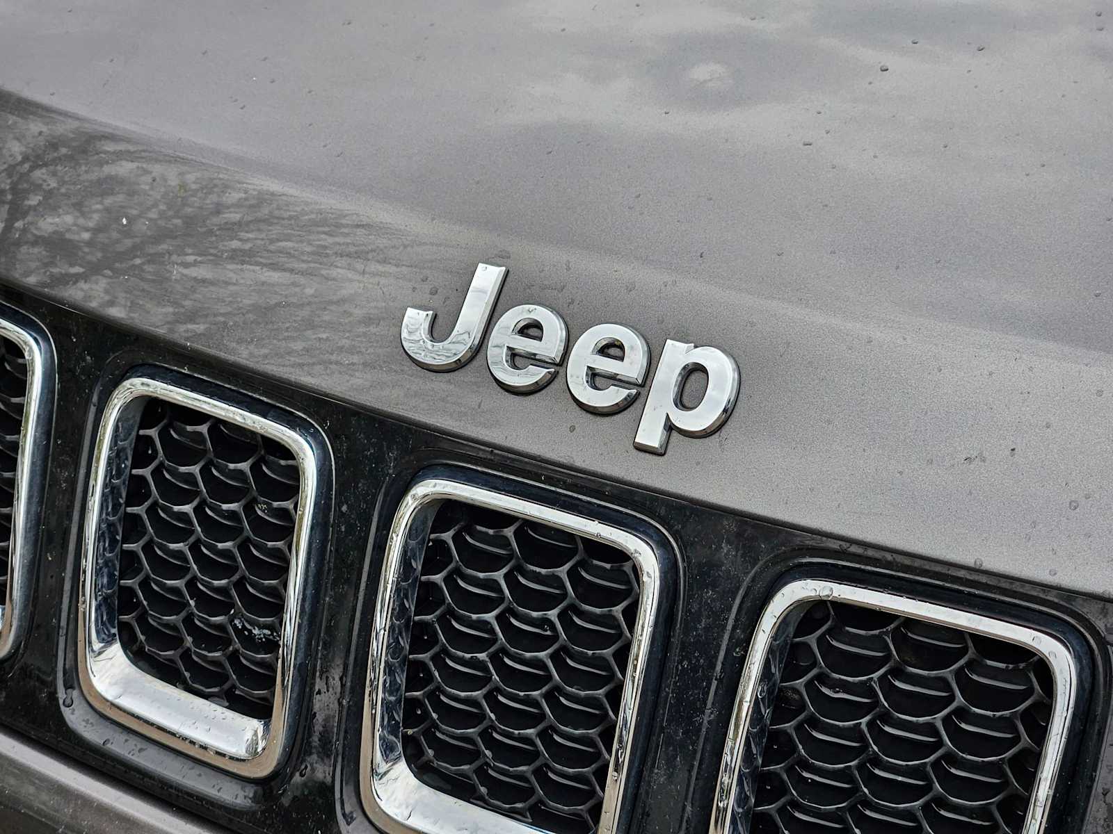 Thumbnail: 2019 Jeep Compass - 10