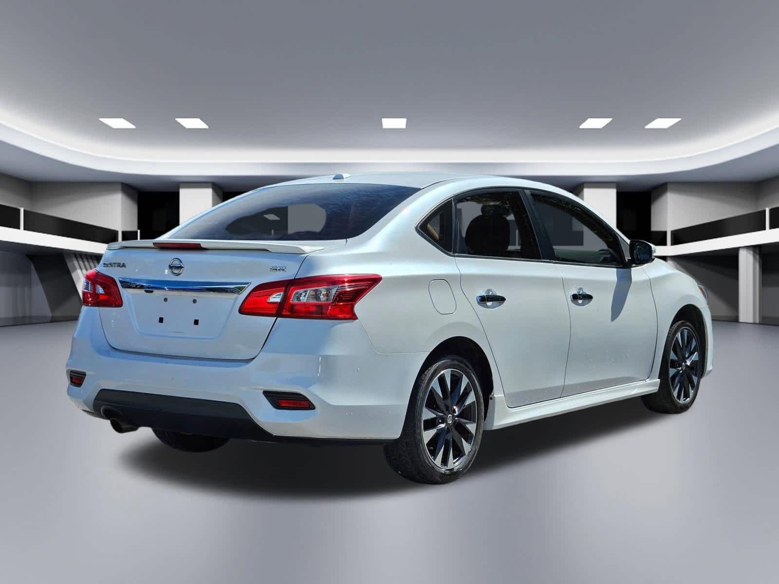 Thumbnail: 2017 Nissan Sentra - 6