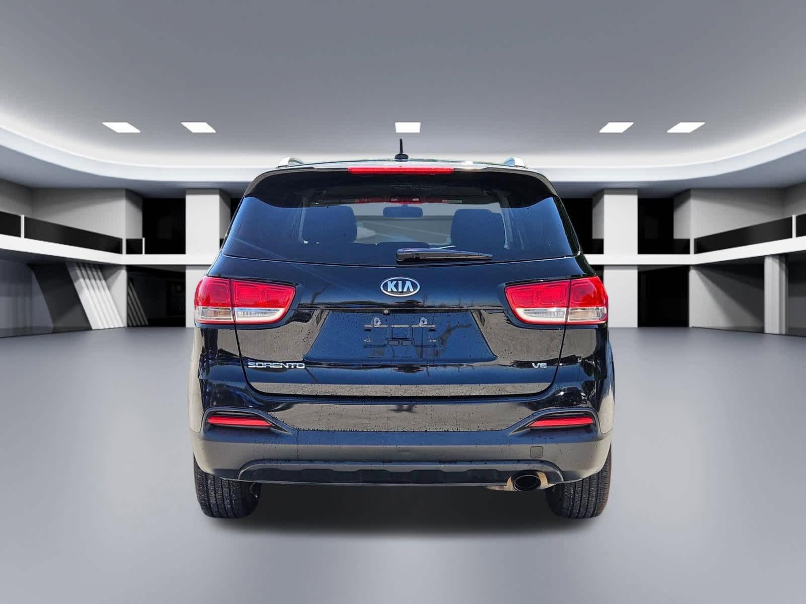 Thumbnail: 2016 Kia Sorento - 5