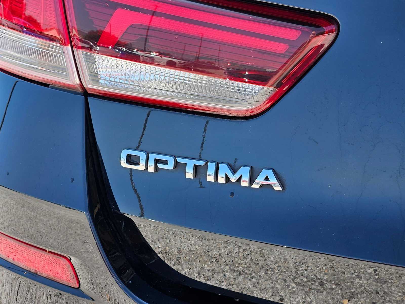 Thumbnail: 2019 Kia Optima - 10
