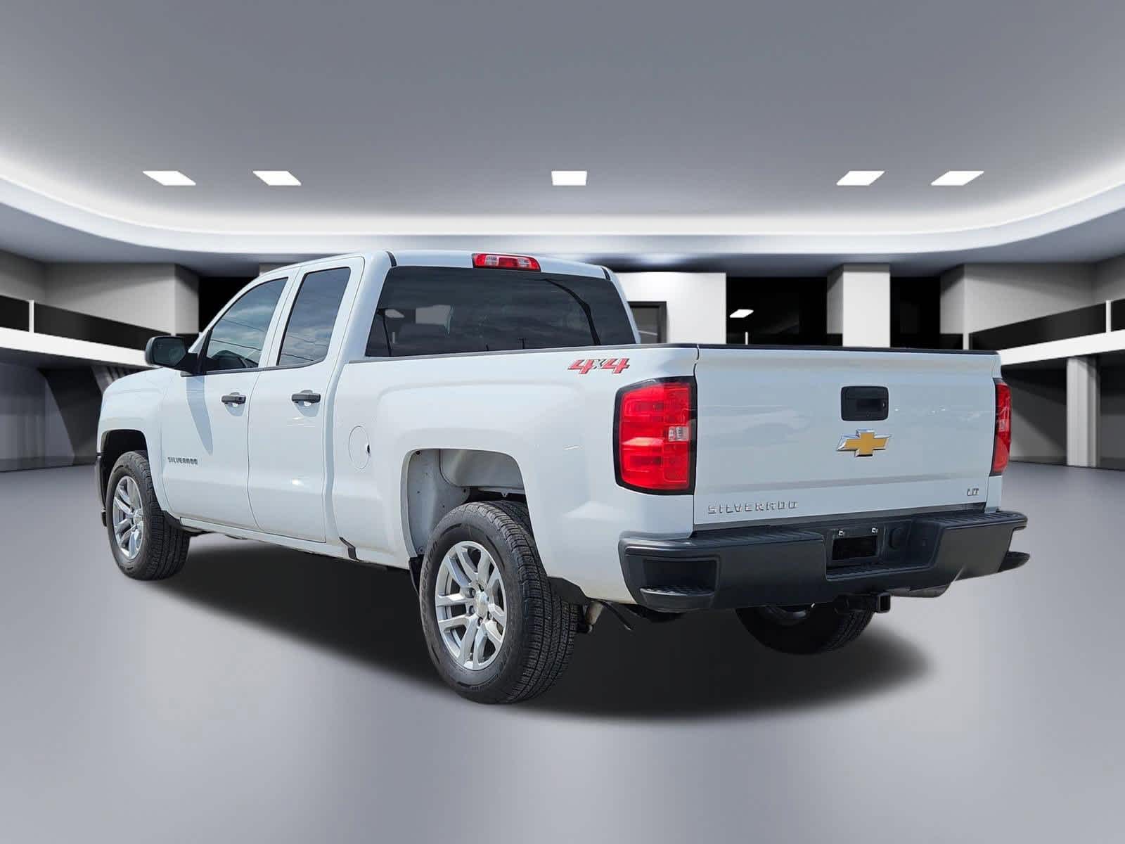 Thumbnail: 2019 Chevrolet Silverado 1500 - 4