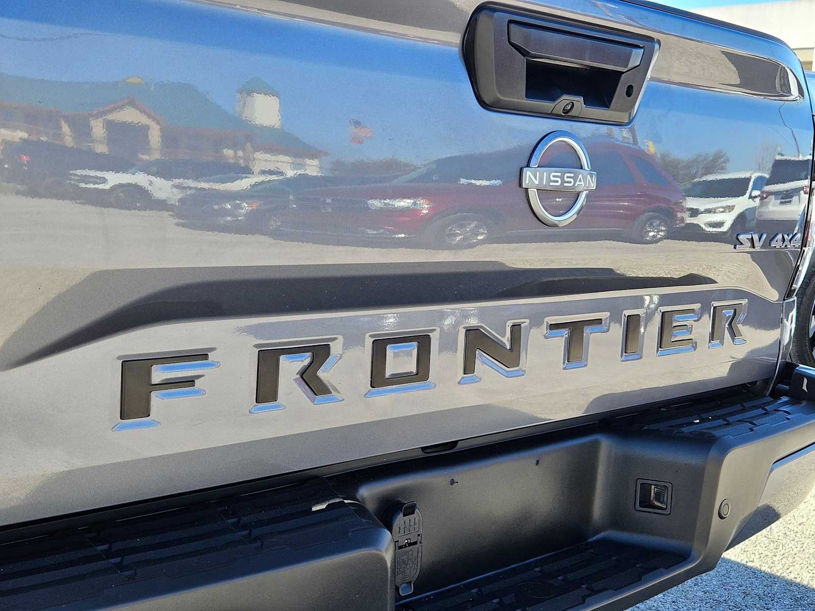 Thumbnail: 2023 Nissan Frontier - 12