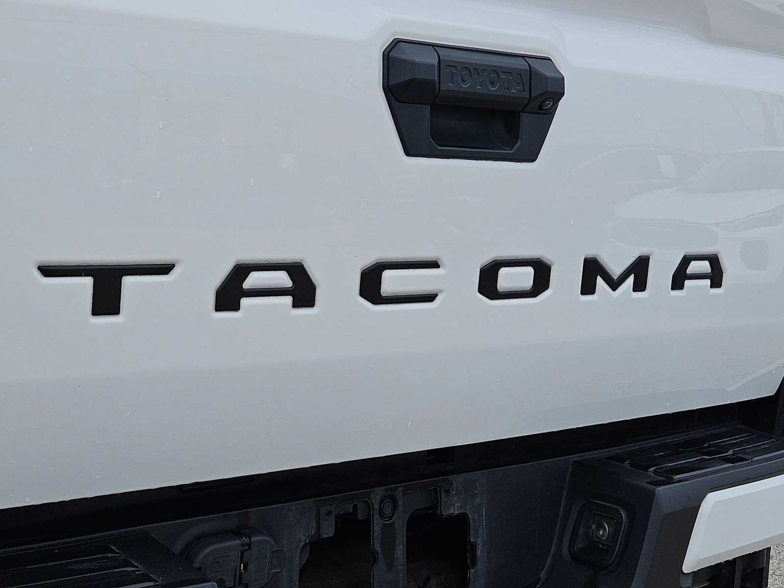 Thumbnail: 2024 Toyota Tacoma - 13
