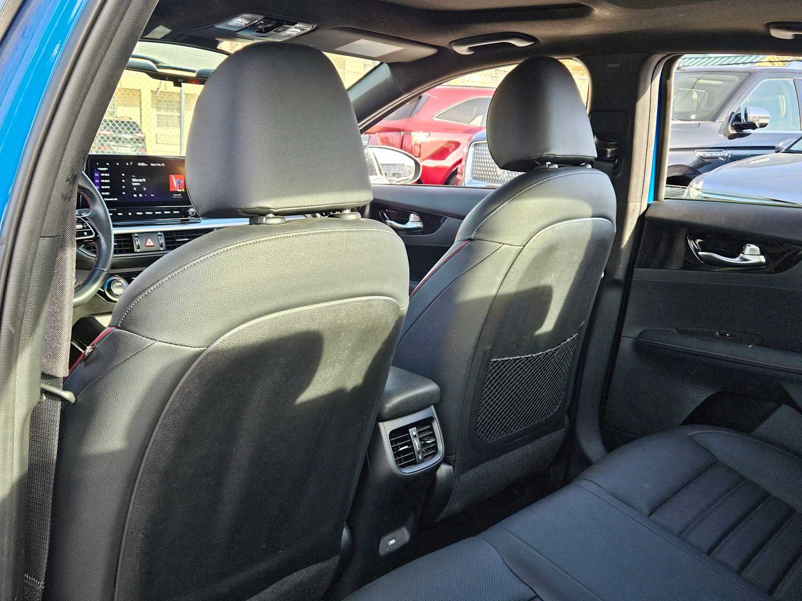 Thumbnail: 2023 Kia Forte - 17