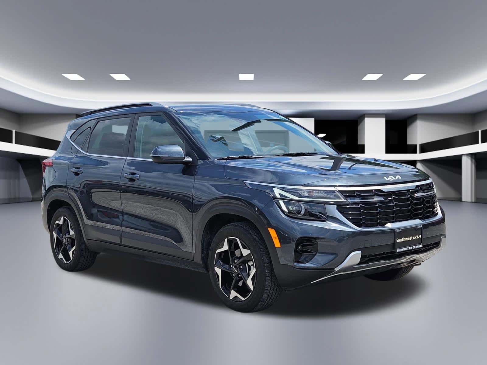 Thumbnail: 2025 Kia Seltos - 8