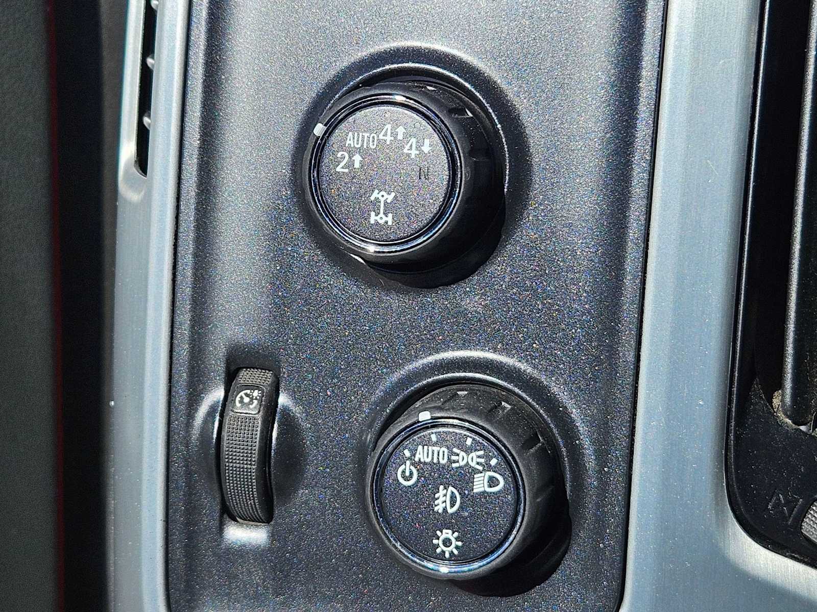 Thumbnail: 2018 GMC Sierra 1500 - 30