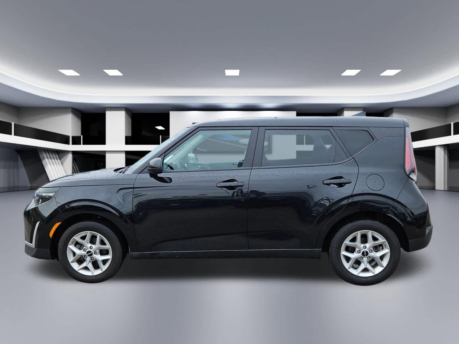 Thumbnail: 2025 Kia Soul - 2
