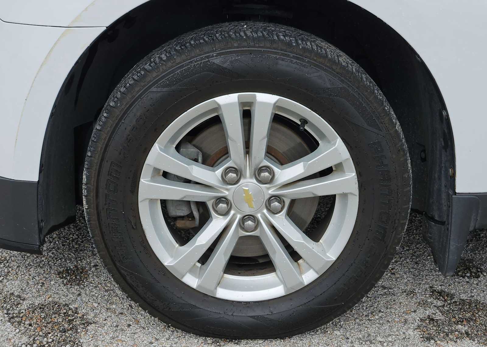 2012 Chevrolet Equinox LT 12