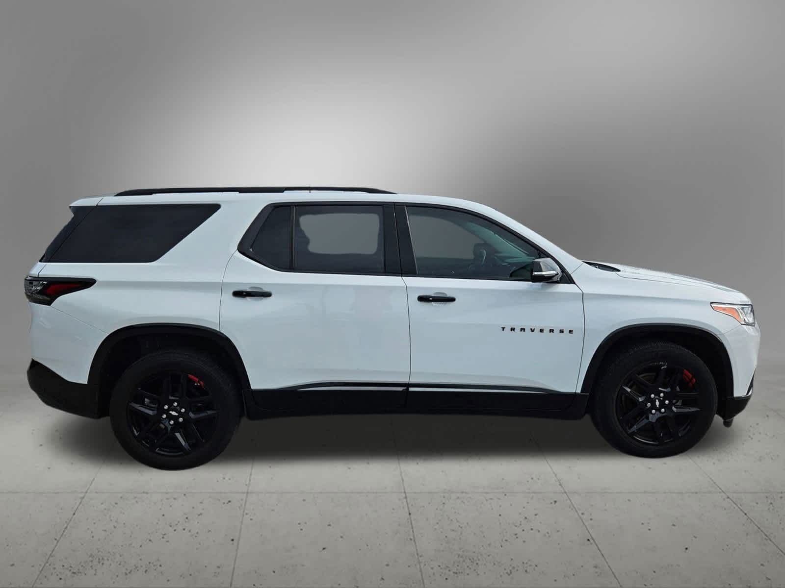 Thumbnail: 2020 Chevrolet Traverse - 5