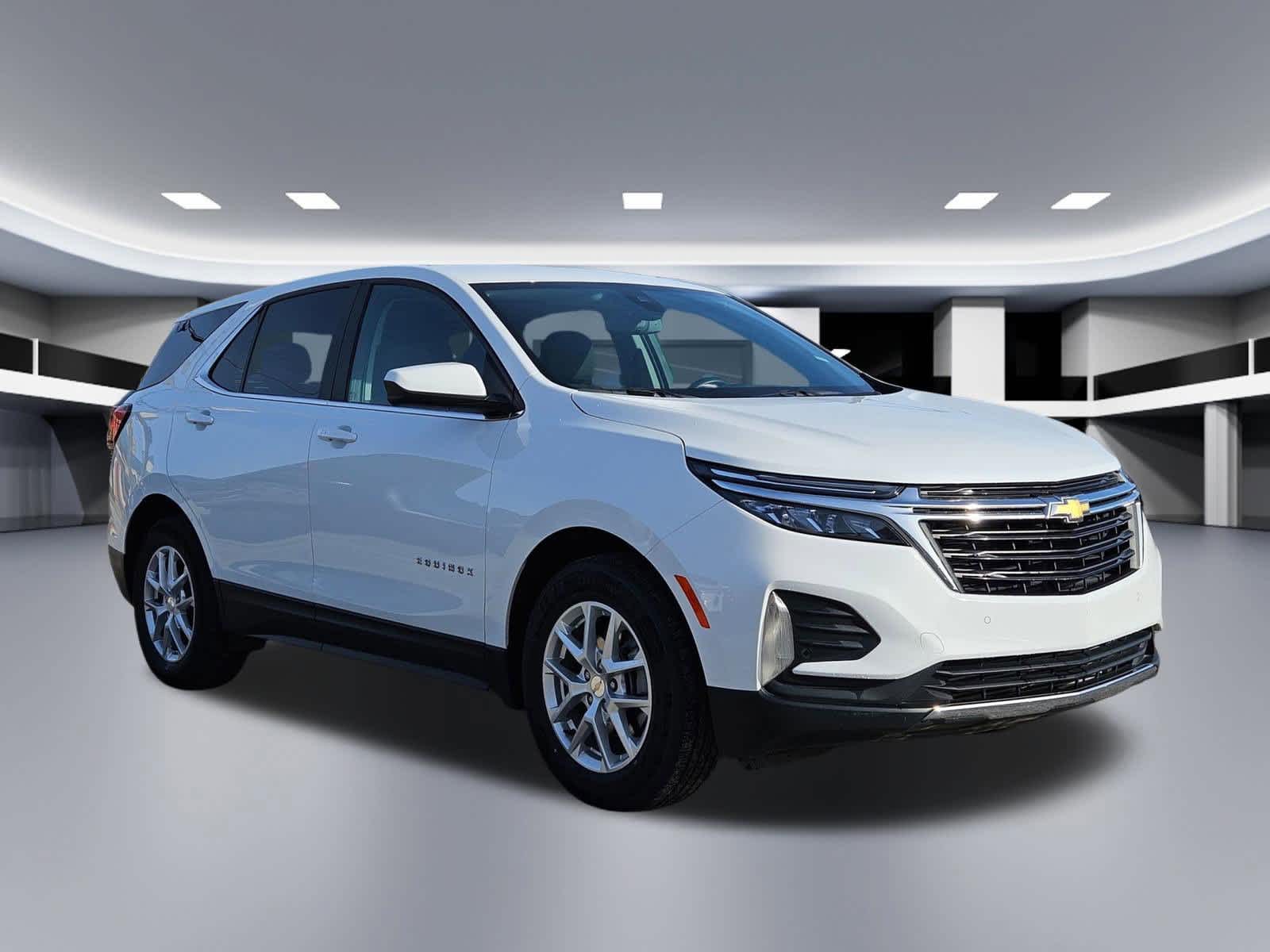 Thumbnail: 2024 Chevrolet Equinox - 8
