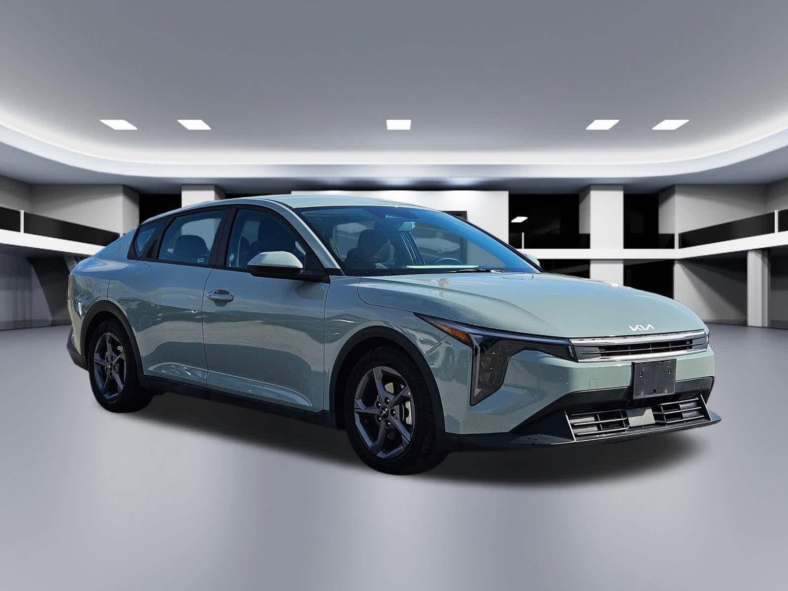 Thumbnail: 2025 Kia K4 - 8