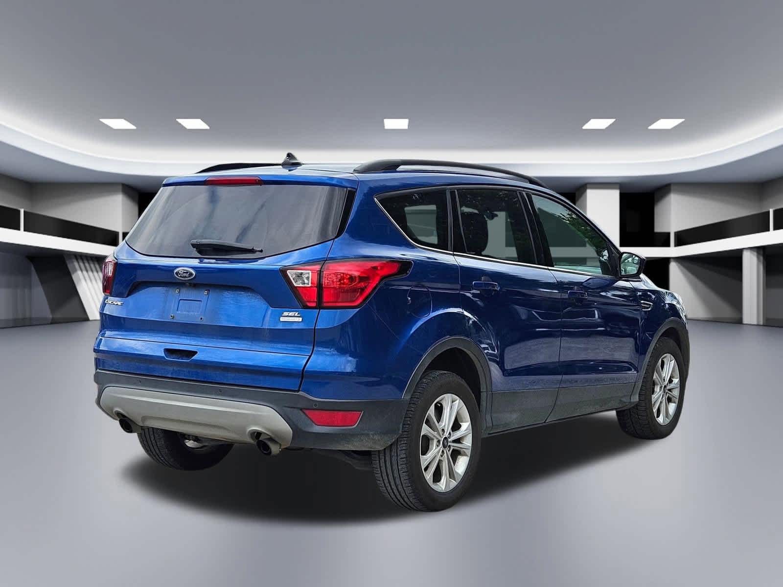 Thumbnail: 2019 Ford Escape - 5